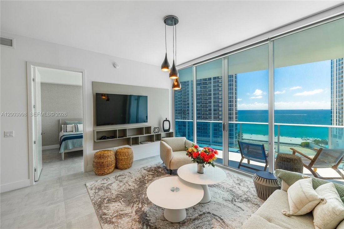 Condo in Sunny Isles Beach, Florida, United States 5 - 17720116