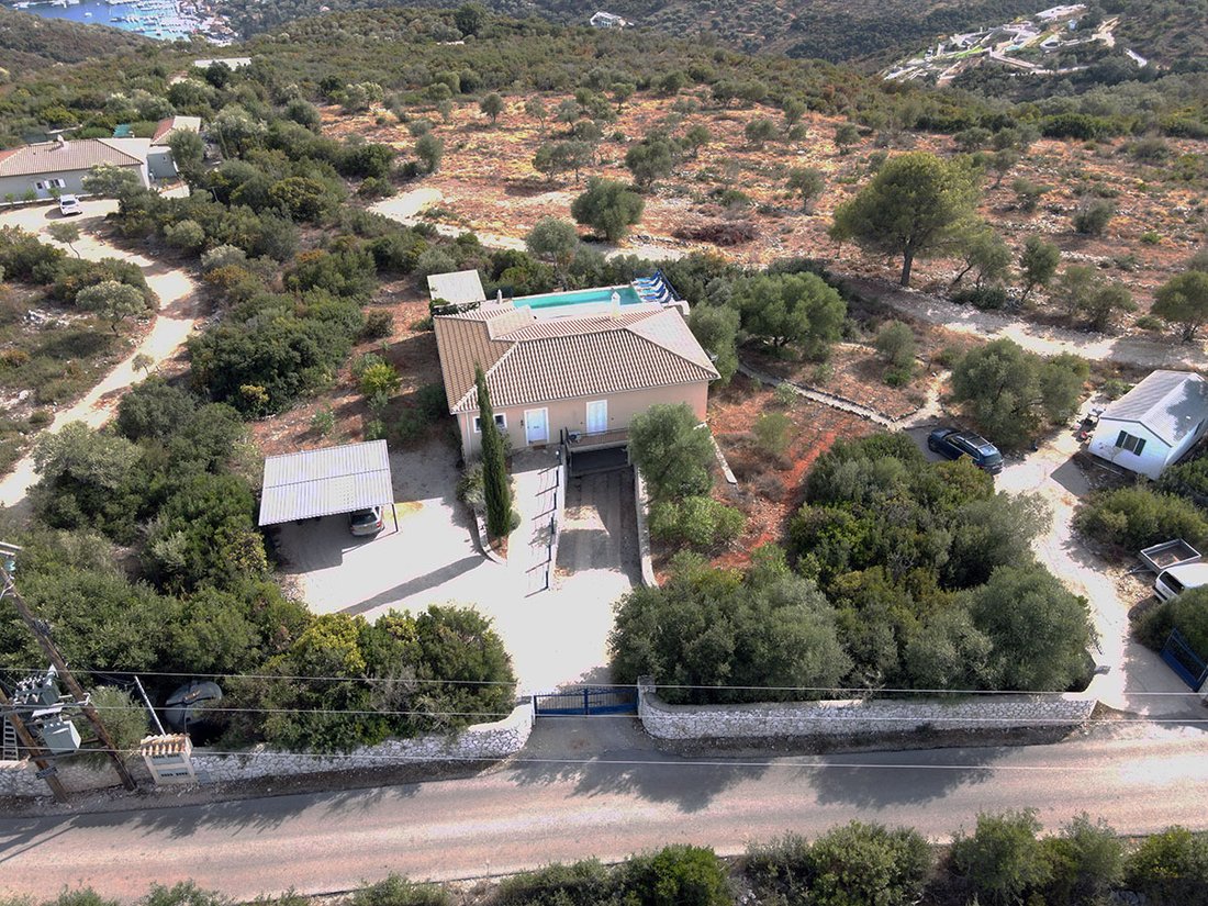 Villa in Eugirou, Apollonioi, Greece 2 - 17719921