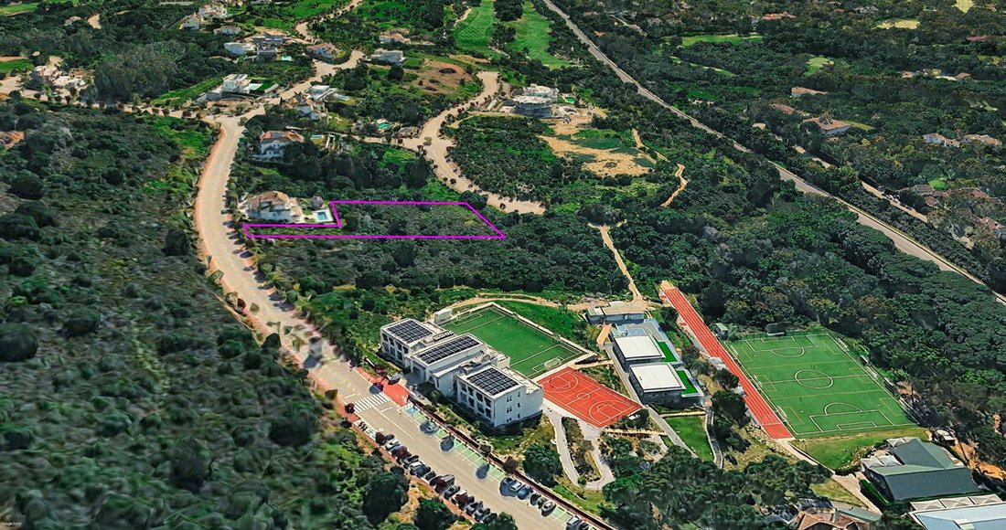 Terreno a Sotogrande, San Roque, Andalusia 1 - 17570271