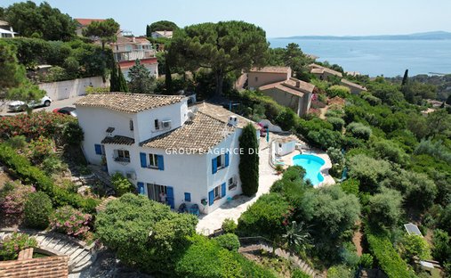 Villa in Valescure-Vaulongue-Clair Bois-Vallon Suveret, Saint-Raphaël, France 1