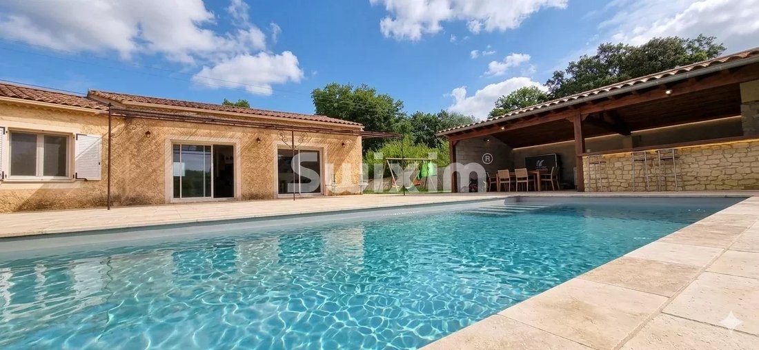 Villa in Suze-la-Rousse, Auvergne-Rhône-Alpes, France 2 - 17558042