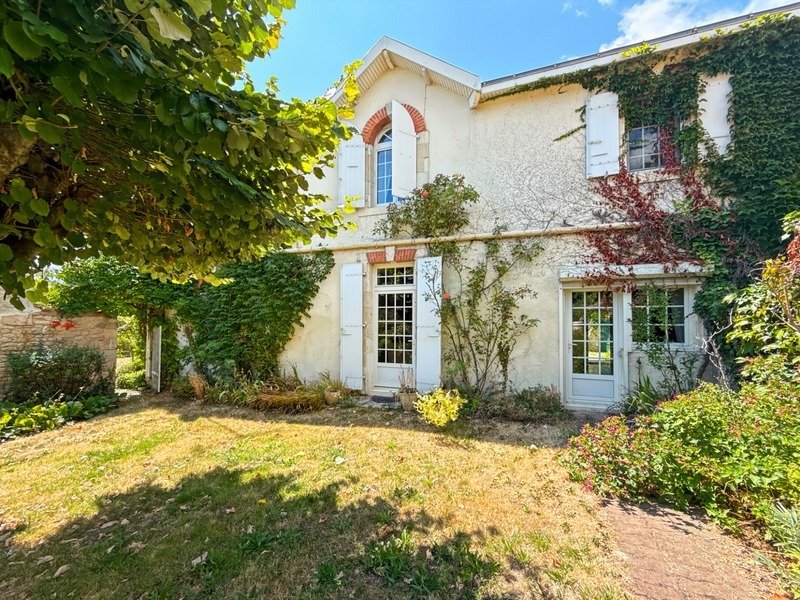 House in La Jarne, Nouvelle-Aquitaine, France 1 - 17721163