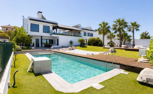 Villa in La Zubia, Andalusia, Spain 1