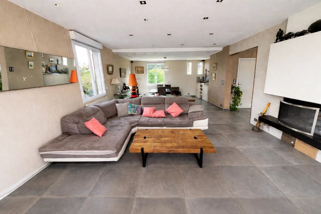 House in Centre Ville, Rueil-Malmaison, France 4 - 15954623