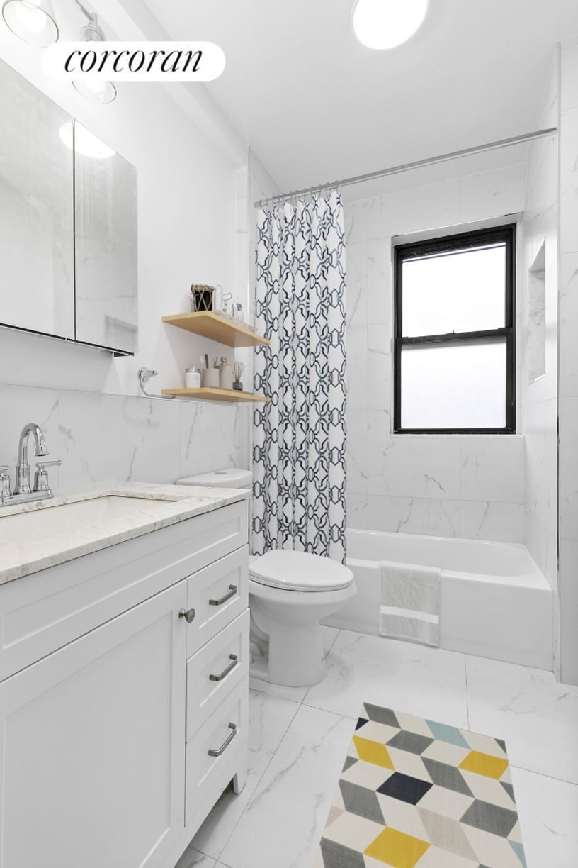 Co Op in New York, New York, United States 5 - 17721316