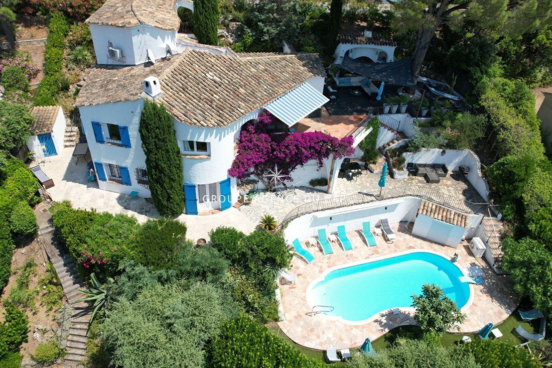 Villa in Valescure-Vaulongue-Clair Bois-Vallon Suveret, Saint-Raphaël, France 3 - 14057101
