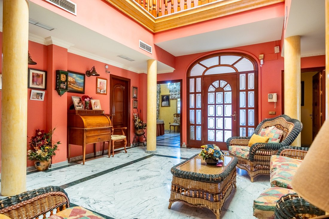 House in Distrito San Pablo-Santa Justa, Seville, Spain 4 - 17723329