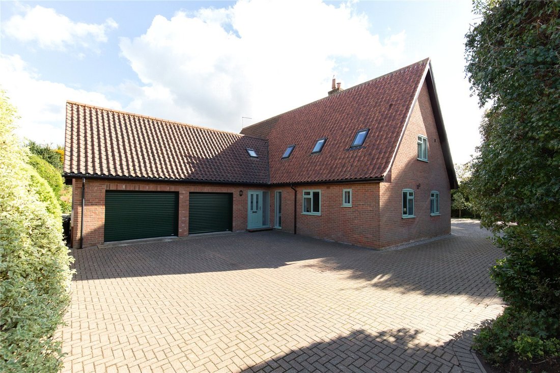 House in Holt, England 4 - 17721192