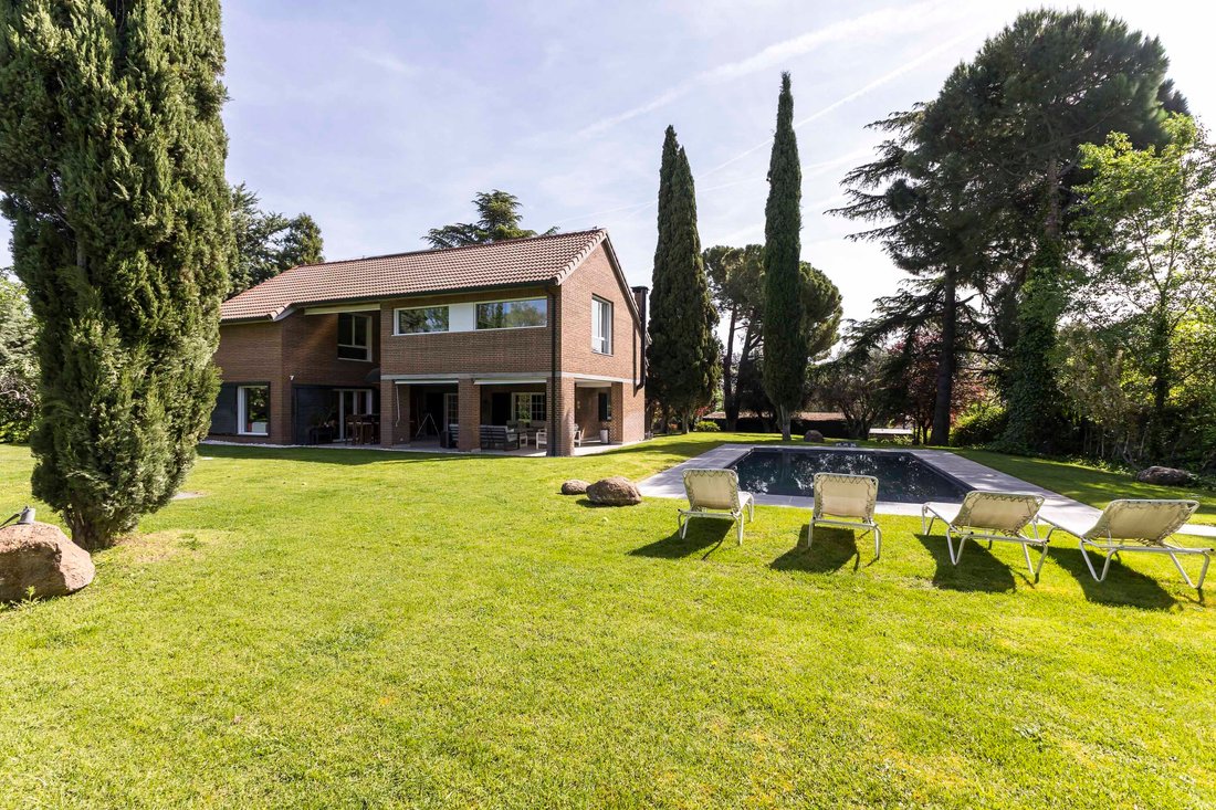 House in La Moraleja, Alcobendas, Comunidad de Madrid 1 - 17723453