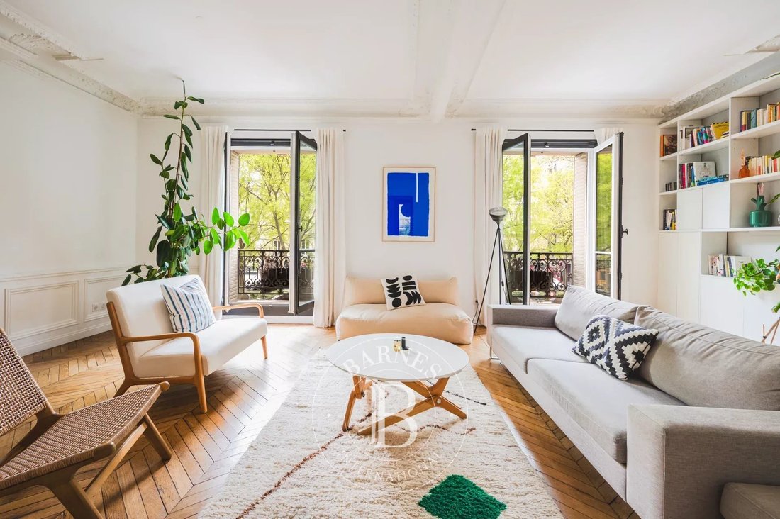 Apartment in Grandes Carrières-Clichy, Paris 18e Arrondissement, Paris 2 - 17720877