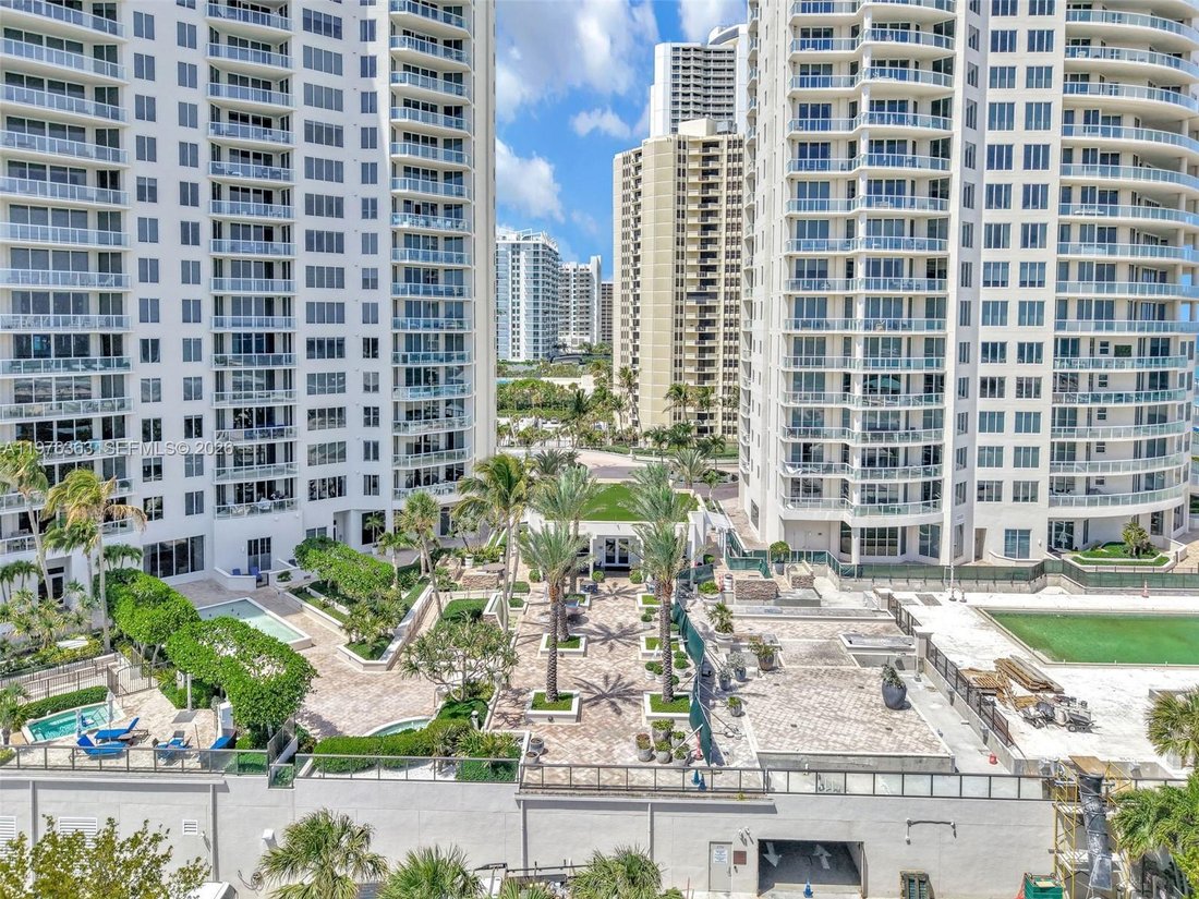 Condo in Riviera Beach, Florida, United States 5 - 17393290