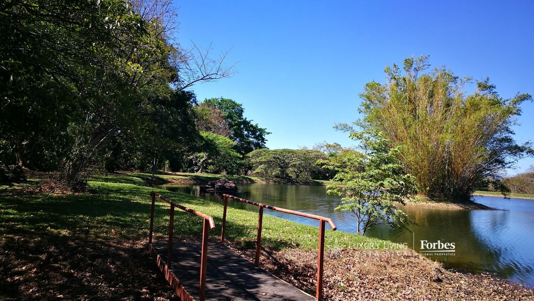 Casa a La Garita, Provincia di Alajuela, Costa Rica 4 - 13661289