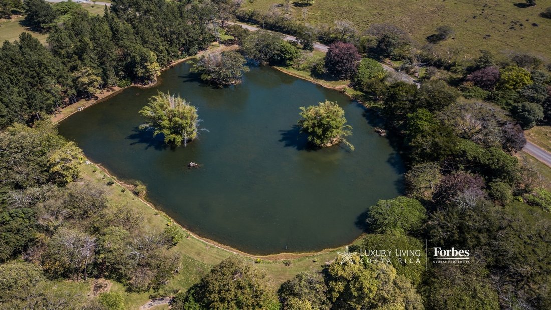 Casa a La Garita, Provincia di Alajuela, Costa Rica 2 - 13661289