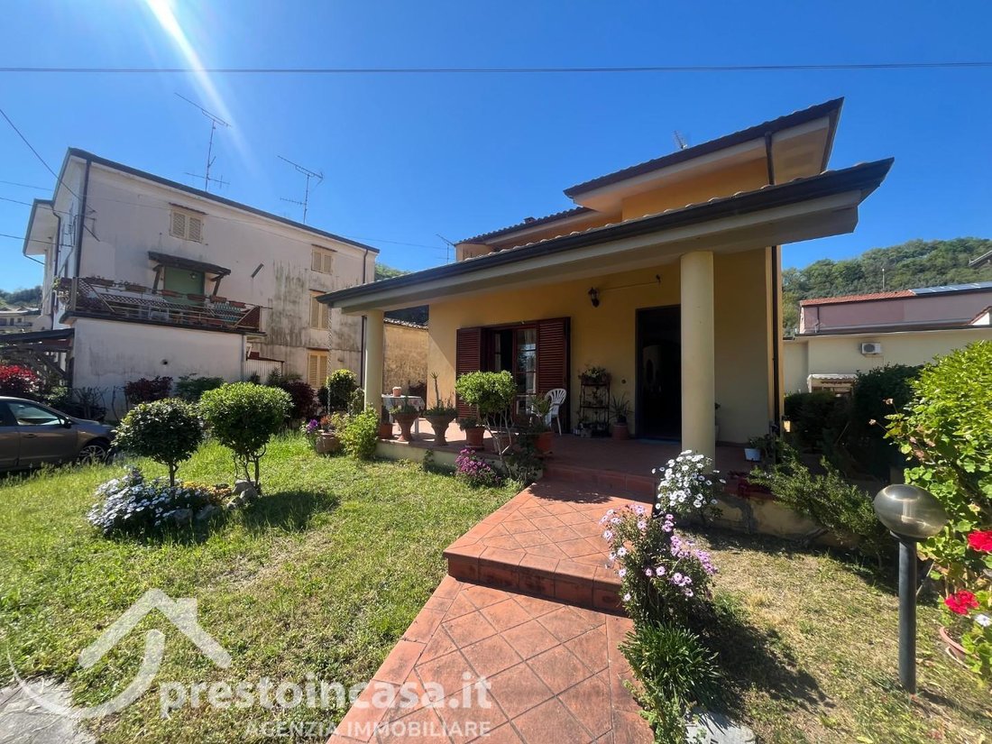 Villa in Quiesa, Massarosa, Tuscany 2 - 17723088