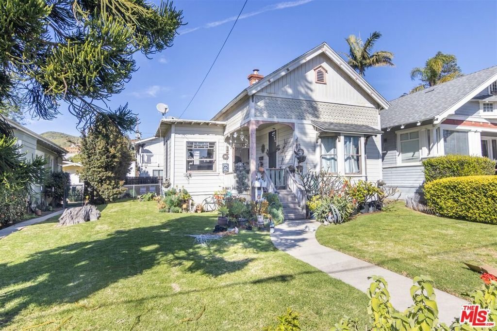 Ventura, California, United States 2 - 17722963