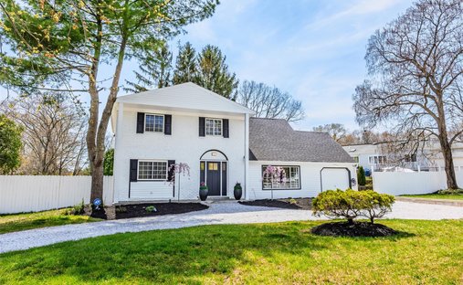 House in Coram, New York, United States 1