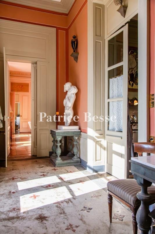 Castle in Abbeville, Hauts-de-France, France 4 - 17723237