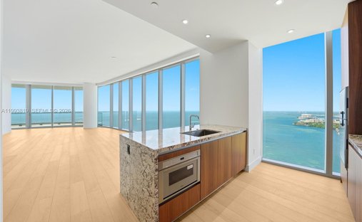 Condo in Miami, Florida, United States 1