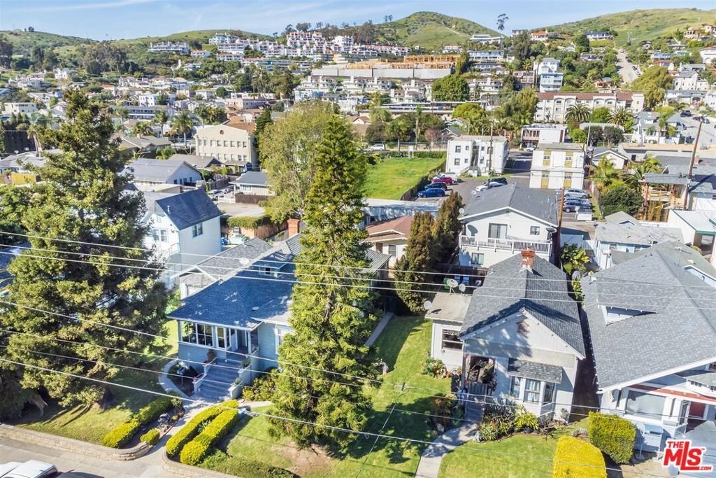 Ventura, California, United States 5 - 17722963