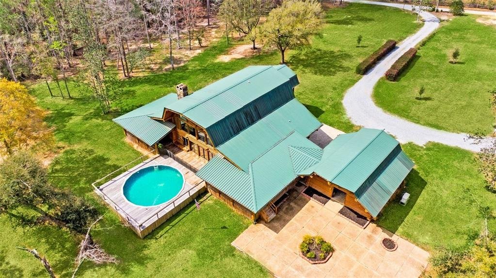 House in Kiln, Mississippi, United States 1 - 17722197