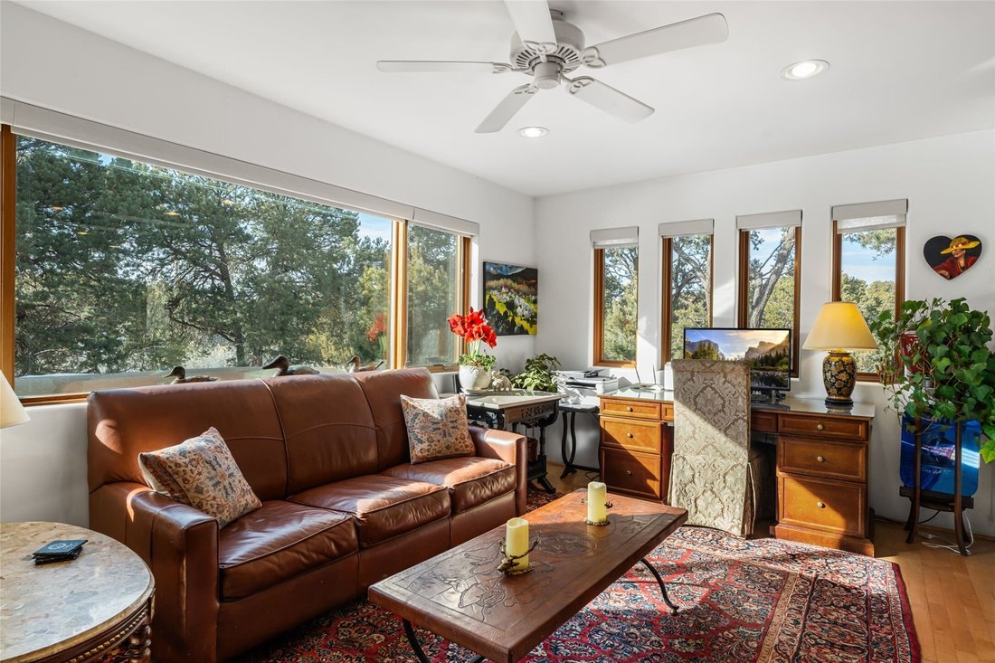 House in Santa Fe, New Mexico, United States 4 - 17076127
