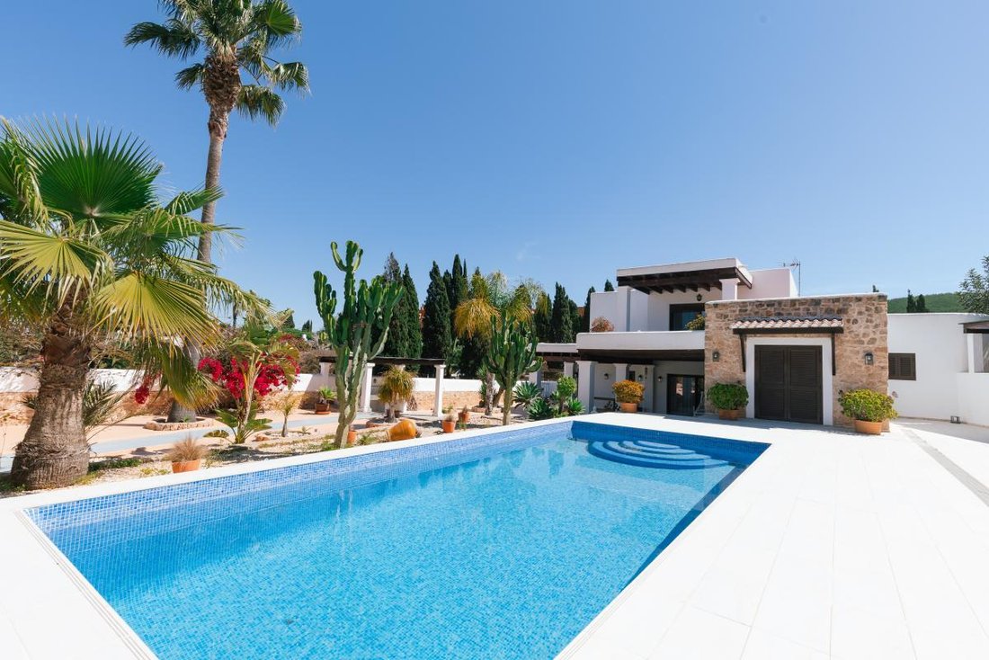 House in Roca Llisa, Santa Eularia des Riu, Balearic Islands 1 - 16992562
