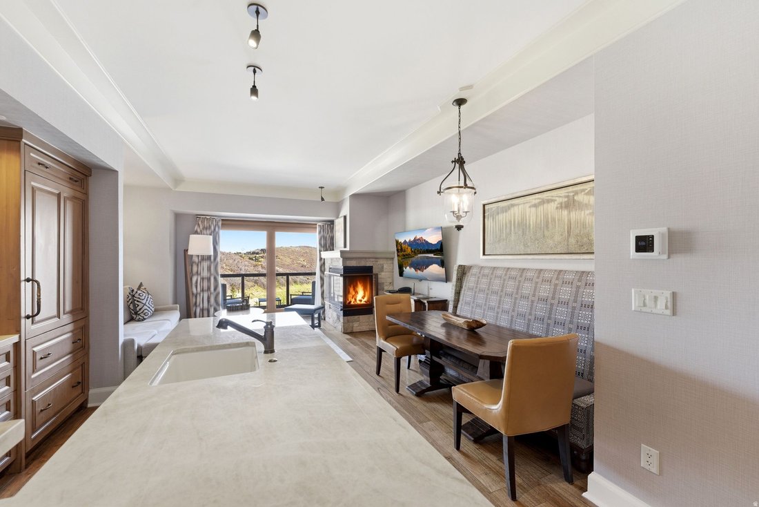 Condo in Park City, Utah, United States 4 - 17722210