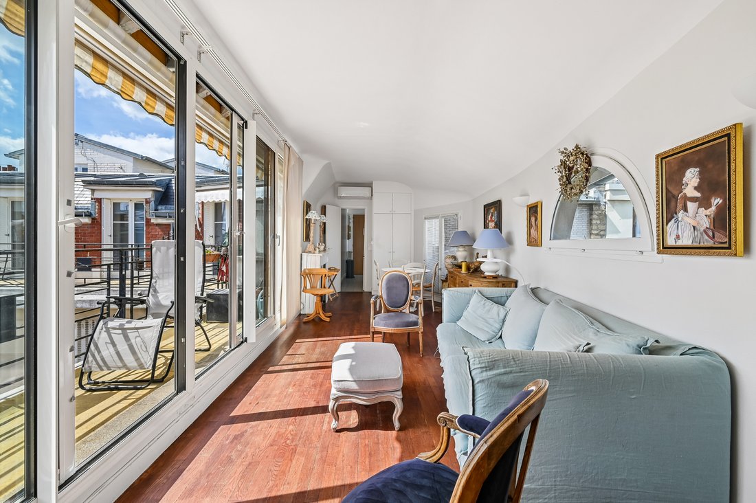 Apartment in Auteuil Nord, Paris 16e Arrondissement, Paris 2 - 17723312