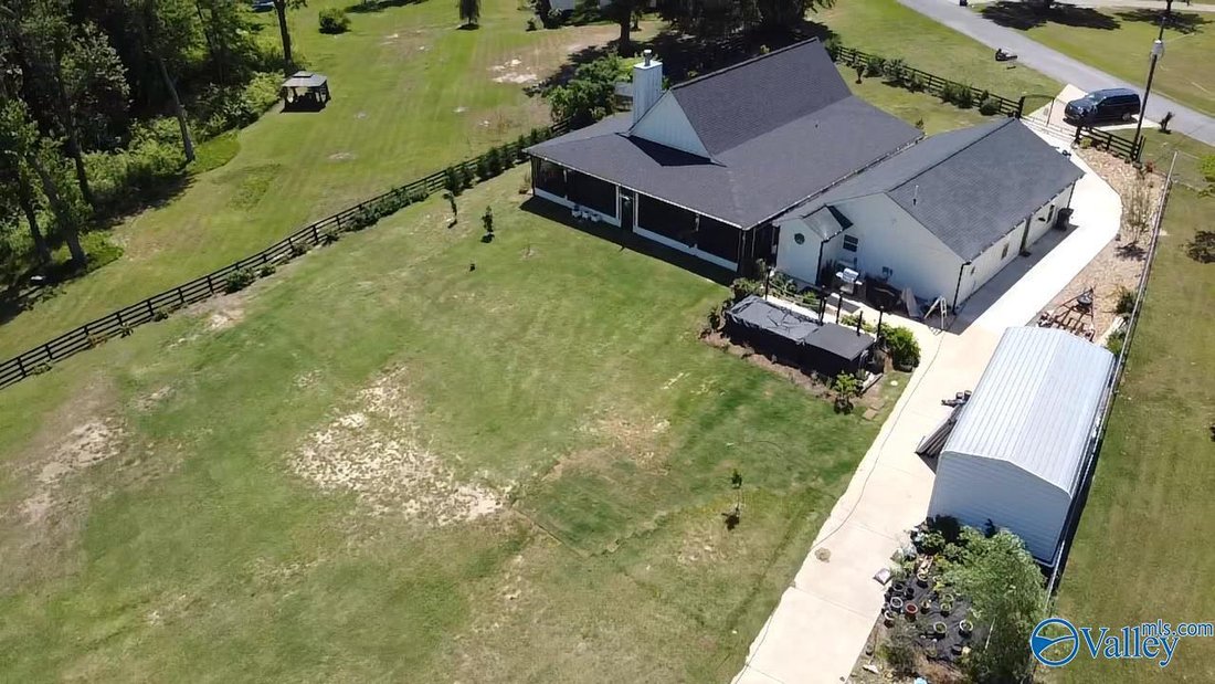 House in Centre, Alabama, United States 4 - 17680332