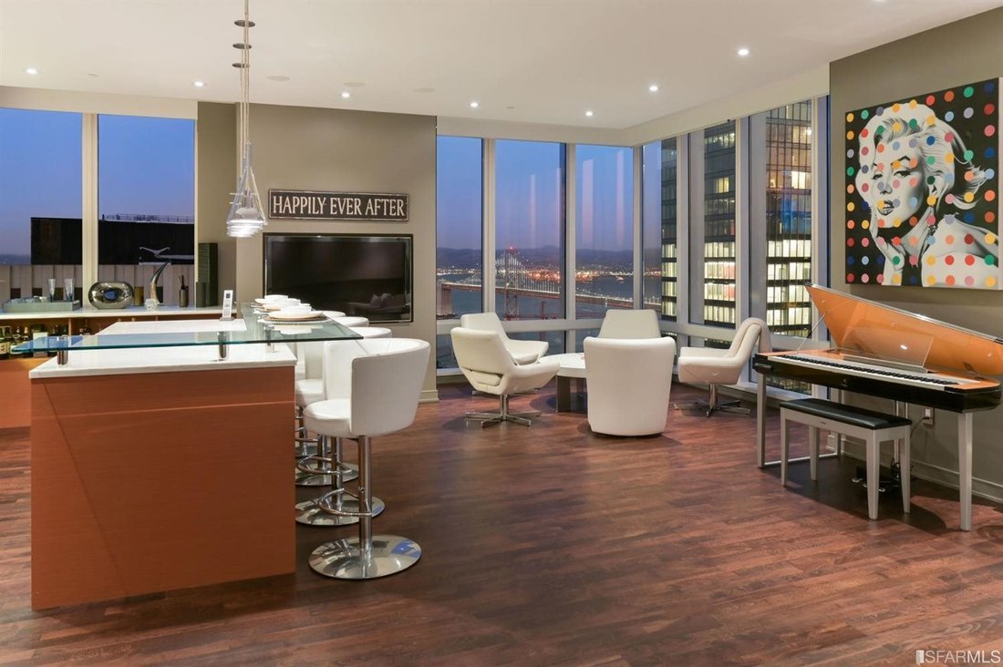 Condo in San Francisco, California, United States 1 - 17722007