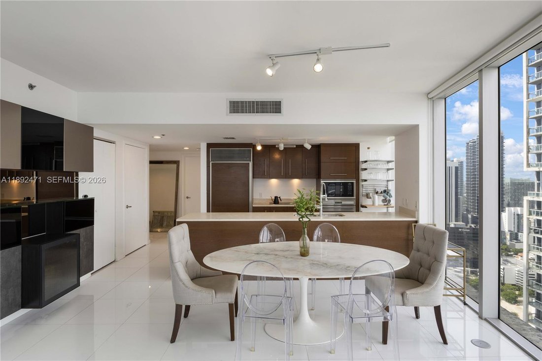 Condo in Miami, Florida, United States 1 - 17202287