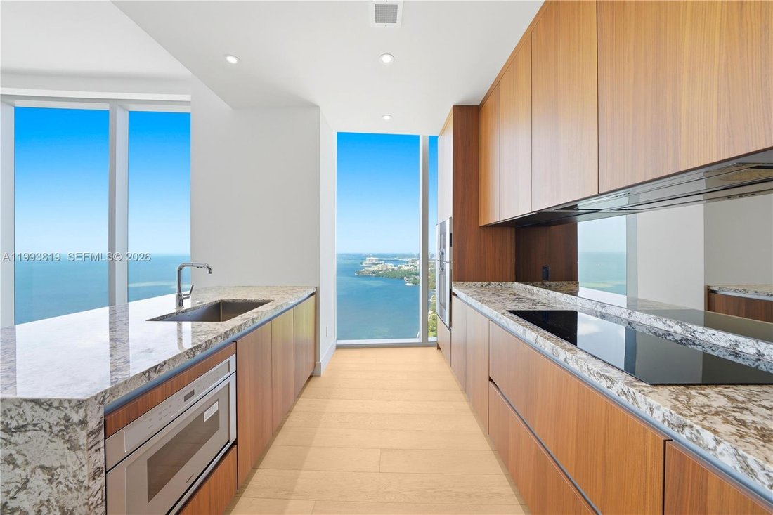 Condo in Miami, Florida, United States 2 - 17613241