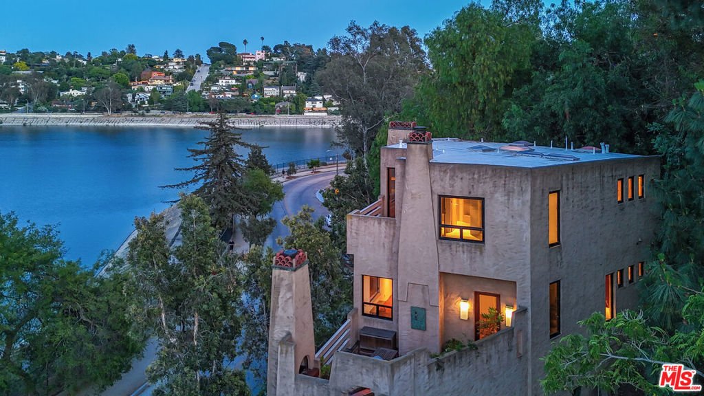 House in Los Angeles, California, United States 1 - 17722932