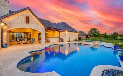 House in Weatherford, Texas, United States 1