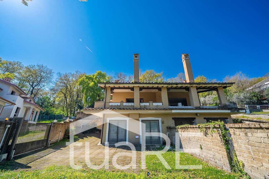 Villa in Belvedere, Lazio, Italy 2 - 17724177