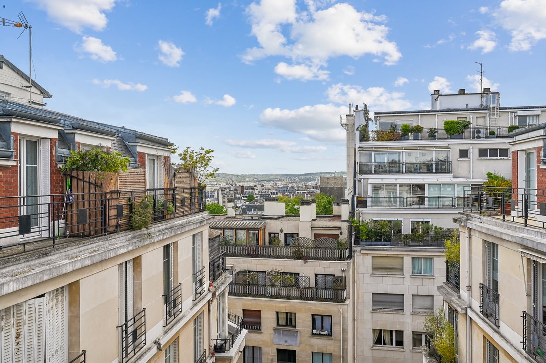 Apartment in Auteuil Nord, Paris 16e Arrondissement, Paris 3 - 17723312
