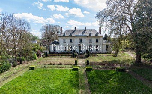 Castle in Abbeville, Hauts-de-France, France 1