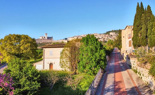 Country House in Assisi, Umbria, Italy 1