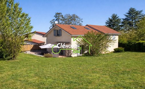 House in Lentilly, Auvergne-Rhône-Alpes, France 1