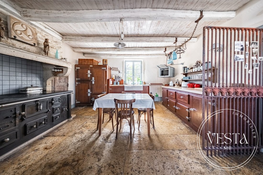 House in Fontenelle, Bourgogne – Franche-Comté, France 3 - 17724361