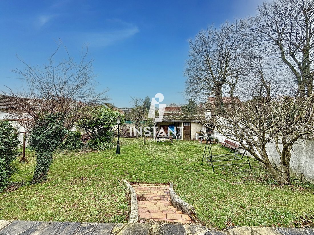 House in Sully-Vauban, Livry-Gargan, France 3 - 17724311