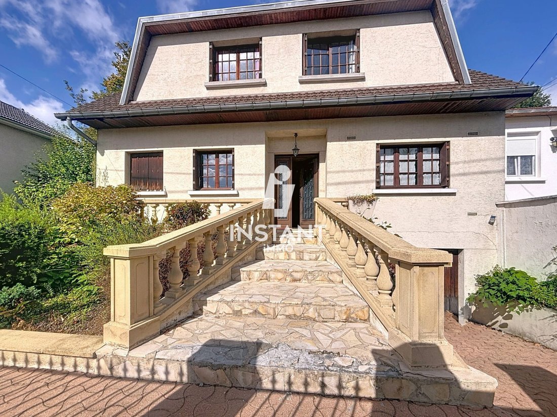 House in Sully-Vauban, Livry-Gargan, France 1 - 17724311