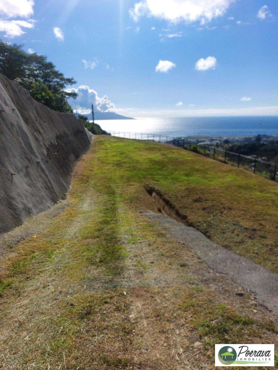 Land in Puna'auia, Windward Islands, French Polynesia 1 - 17724347