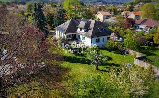 House in Centre, Varces-Allieres-et-Risset, France 1