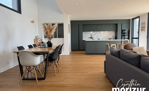 House in Bourg, Guidel, France 1