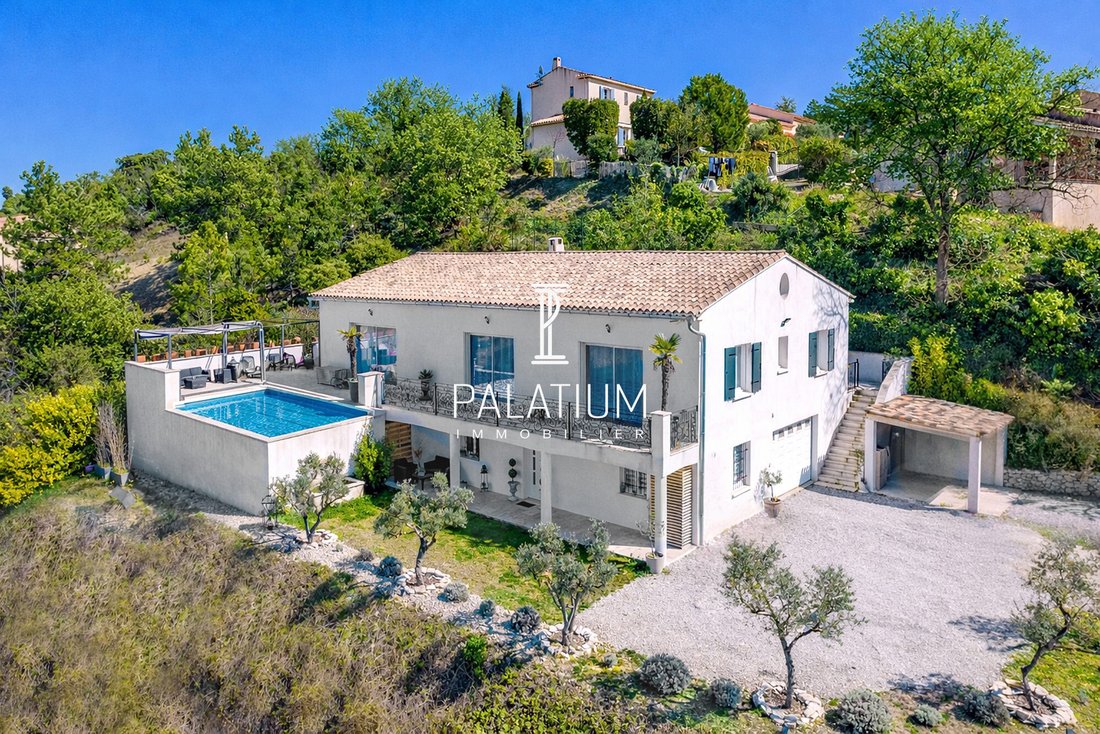House in Valensole, Provence-Alpes-Côte d'Azur, France 1 - 17724333