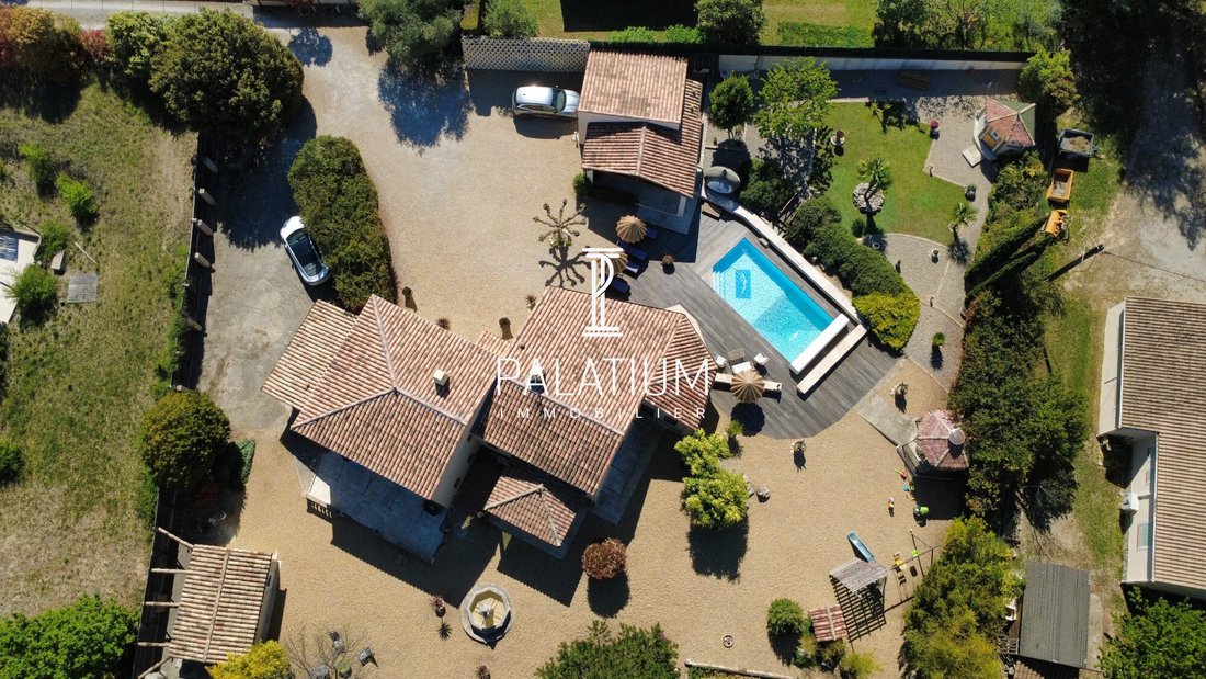 House in Valensole, Provence-Alpes-Côte d'Azur, France 4 - 17367708