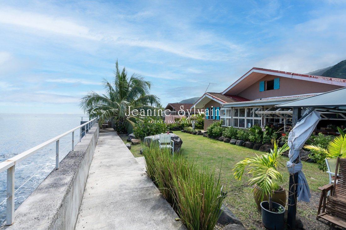 House in Paparā, Windward Islands, French Polynesia 1 - 17272147