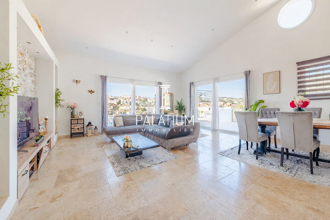 House in Valensole, Provence-Alpes-Côte d'Azur, France 3 - 17724333