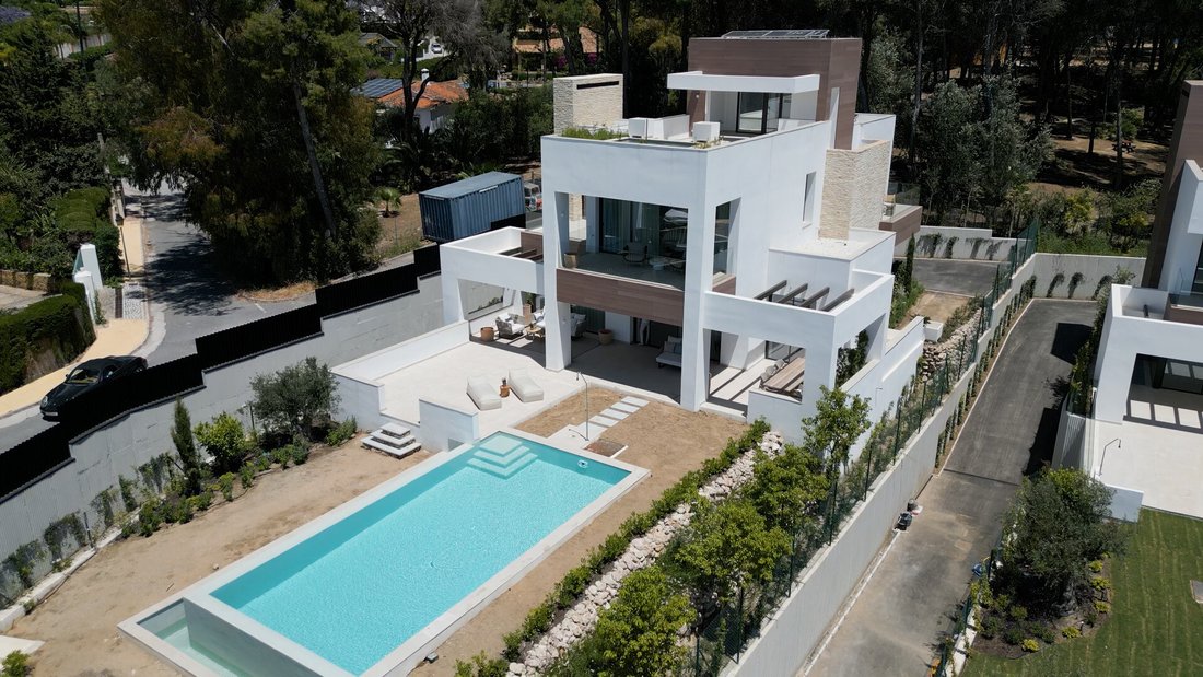 Villa in Golden Mile, Andalusia, Spain 1 - 17724762